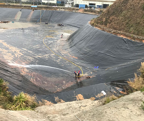 资兴废水池清理